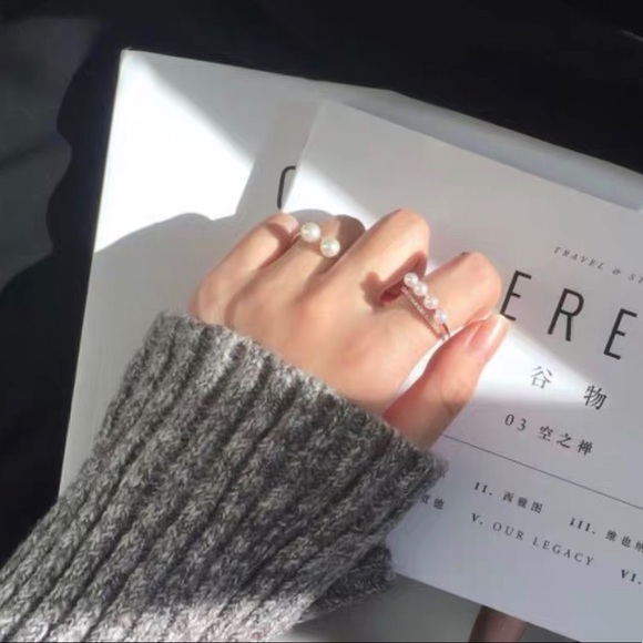 Chic Pearl Stone Rose Gold Ring Set (2 Rings) - Picture 3 of 8